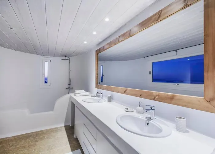 Sagini Agios Lazaros * プサロウ